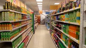 В супермаркете покупатели обходили тело покойника