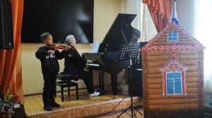 Бондарев Никита. - «Котик»(Детская песенка из сборника «Гусельки»), «Ой колокола звонят» укр.нар.пес