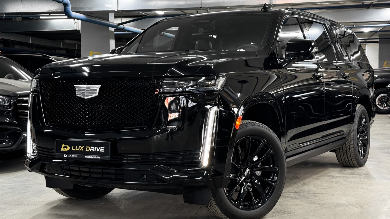 Что скрывается в новом Cadillac Escalade в самой максимальной комплектации? смотреть онлайн
