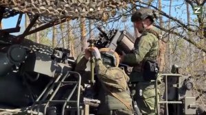 Расчеты пулеметов «Утес» и гранатометчики РПГ-7 Расчет САУ «Пион» применение.