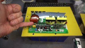 LiFePO4 12V  +  инвертор 750W + зарядка