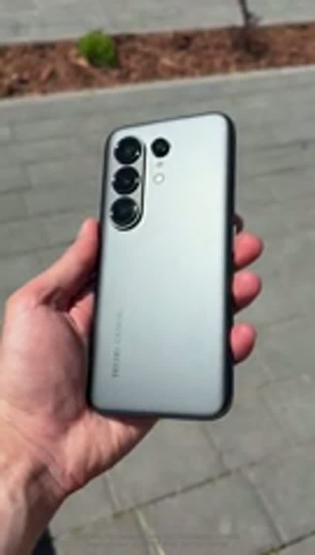 🔥 ТОП ФИШЕК TECNO Camon 50 Ultra 5G c ИИ в HiOS 16 на Базе Андроид 16 смотреть онлайн