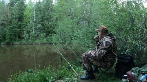 ЛЕЩ/ПЛОТВА/РЫБАЛКА НА ТАЁЖНОЙ РЕКЕ С НОЧЁВКОЙ