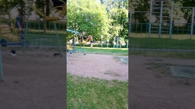 прыгаю с качель смотреть онлайн