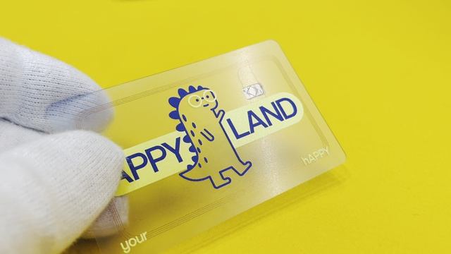 NFC-визитка на прозрачном пластике: чип и антенна оставлены на виду и это безумно хорошо