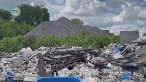 Экологи обнаружили под Новомосковском огромную свалку химотходов