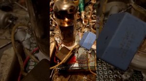 фм приемник на радиолампах 6ж10п, 6ж9п и 6п15п.