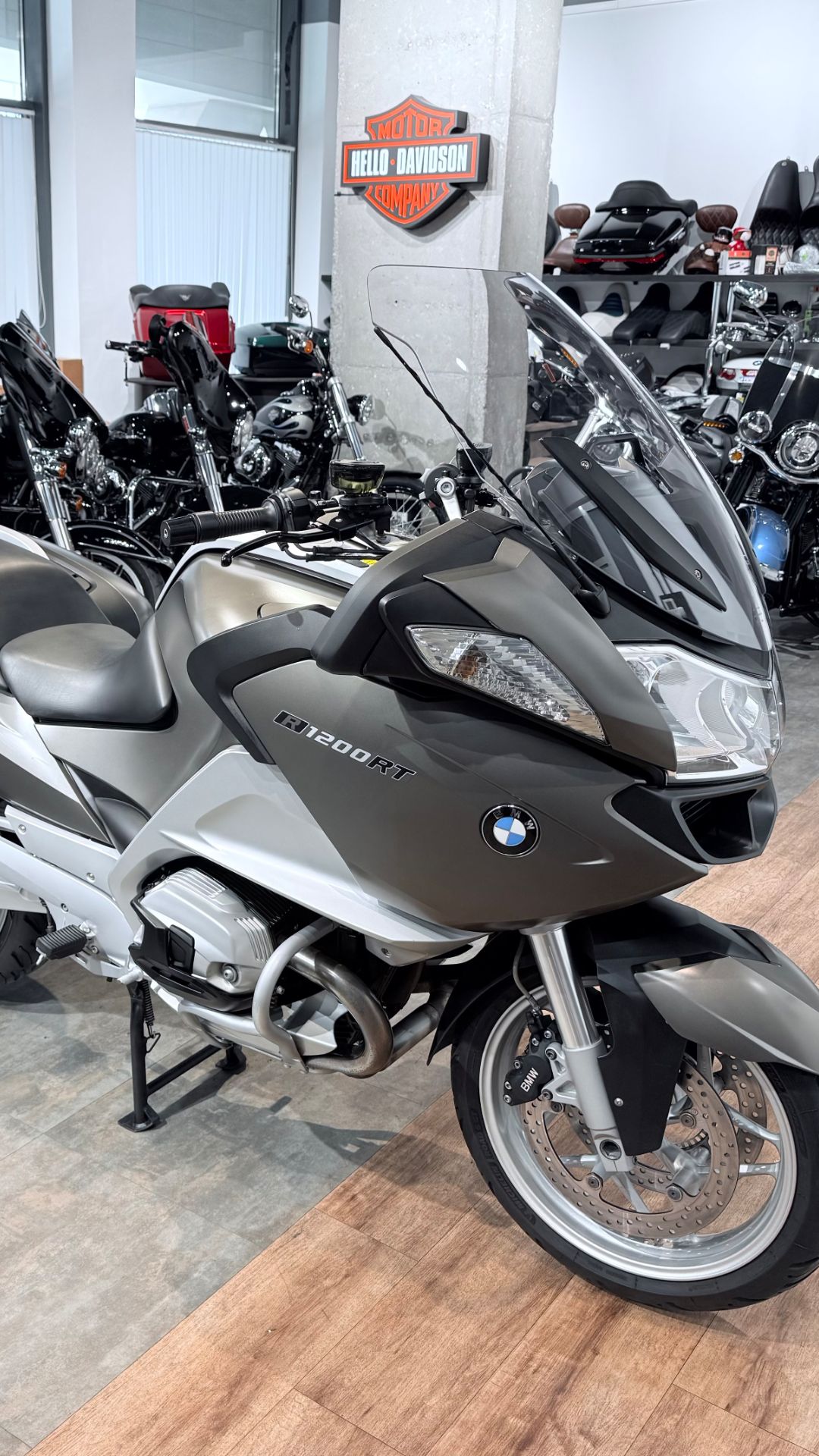 2011 BMW R1200RT Brown Denim 39K (VIN WB10***5737) смотреть онлайн