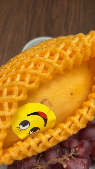 Дали вкусный подарок при покупке клубники