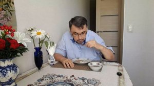 Вкусно поел! Маленькие детки спать не дают, а с большими сам не уснёшь.  04.06.2026