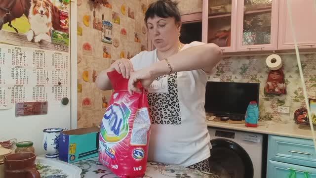 КУПИЛА 4 КГ УДОВОЛЬСТВИЯ, ВОТ ТАК И ЖИВЁМ смотреть онлайн