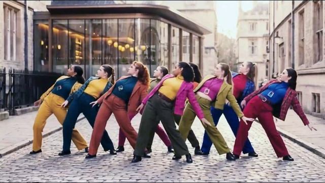 Crew Dance смотреть онлайн