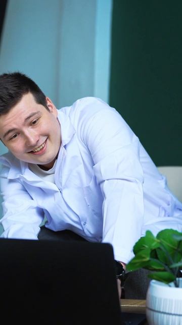 Прямо сейчас тебе нужно записаться на бесплатный аудит своей клиники, написав в комментариях «аудит»