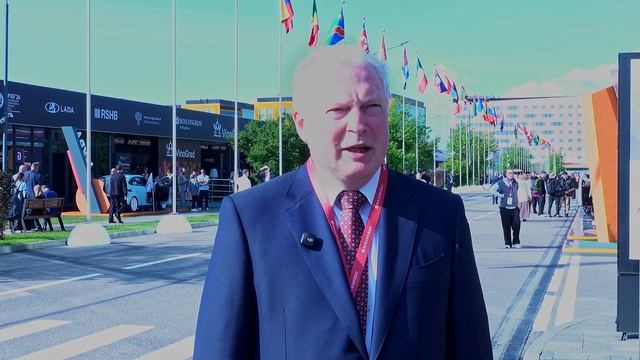 СПбГЭУ на ПМЭФ’26: Игорь Максимцев смотреть онлайн