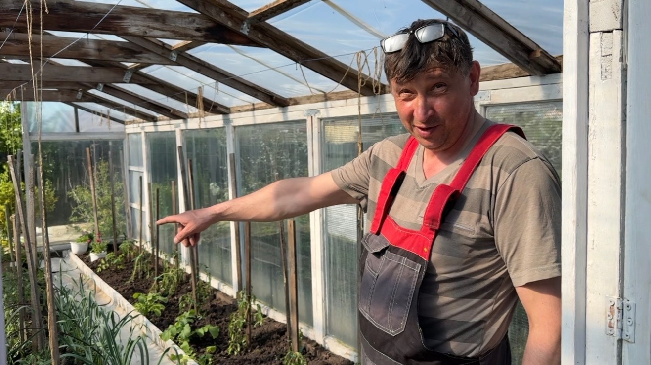 Провёл воду в ТЕПЛИЦУ. Поставила КВАС. Докупила РАССАДУ🌶️🥬 смотреть онлайн