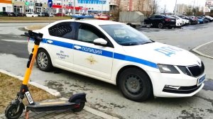 В Нижневартовске проверяют электросамокатчиков