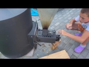 Полуавтоматическая пелетная горелка для обогрева бассейна