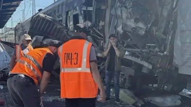 Теракт в Крыму,враг атаковал пассажирский поезд смотреть онлайн