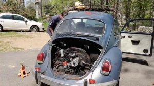 Будет ли он ездить? Во дворе найди Vw Beetle - Первая попытка сесть за руль!