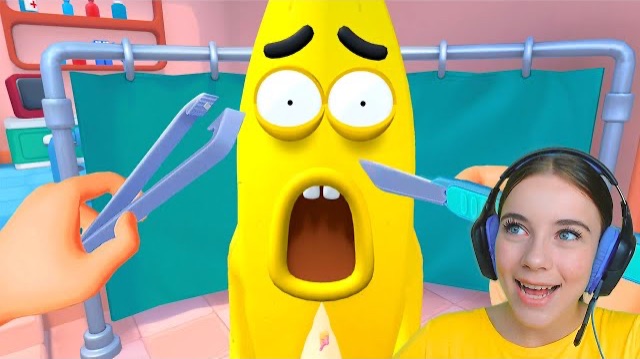 СПАСАЮ ЖИЗНЬ ФРУКТАМ в VR игре Fruit Salon смотреть онлайн