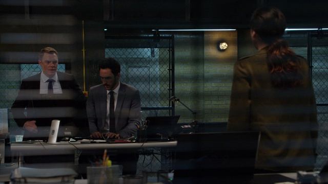 Чёрный список 4 сезон 7 серия «Доктор Эдриан Шоу» (сериал, 2017)