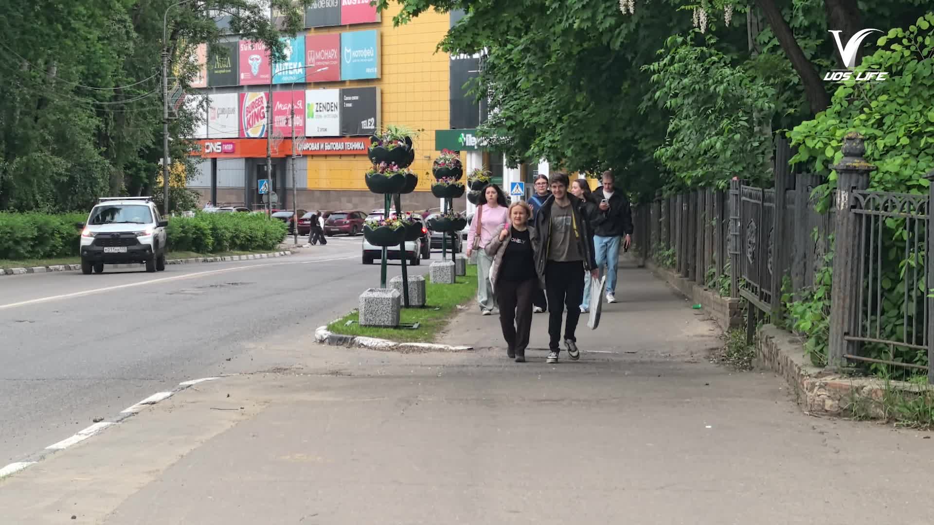 Улица Лермонтова зацвела яркими красками