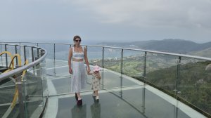 286. Китай своим ходом. Санья. Обзор завтрака в Holiday Inn & Suites. Стеклянный мост в парке Ялонг