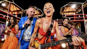 Степан Меньщиков иммерсивное шоу «Королева красоты» песня Rock & Roll