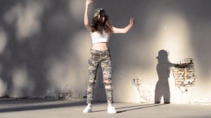Легендарная танцовщица Dytto, Дайм-стоп Анимация