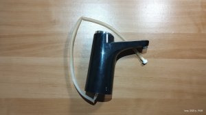 Ремонт помпы для воды. 🔋 Замена аккумулятора и немного ещё...