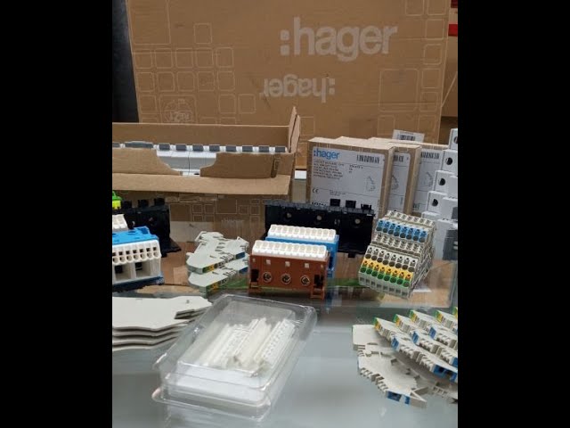 Unboxing Hager смотреть онлайн