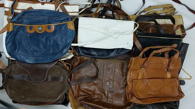 43632 Сумки винтаж кожаные, 16пак, borse, секонд (vintage/1 кат) оптом смотреть онлайн