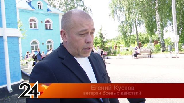 Детские улыбки азарт эстафет и море сладостей