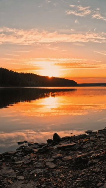 Закат на Сысертском водохранилище