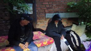 (18+) Спят усталые