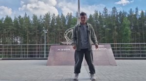 Достопримечательность Урала граница Европы и Азии. Сувениры из природных камней.