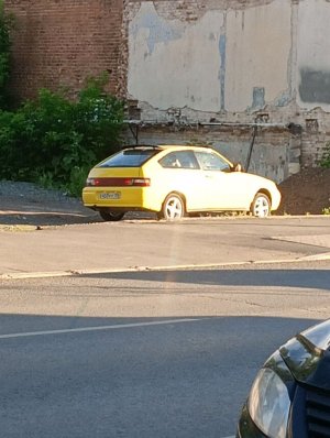 ударяю по дорогой штуке ножницами