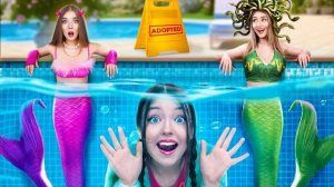 РУСАЛКУ УДОЧЕРИЛА ГОРГОНА! 🧜♀️ На королевском обеде я спасла КРЕВЕТОК и тут начался трэш 🦐💥