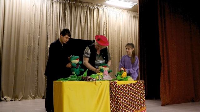 В гостях у "Петрушки". Лето смотреть онлайн