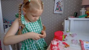 РАСПАКОВКА Loves The World of ЛОЛ Strawberry Shortcake - Шарлотта-земляничка и LOL Surprise!