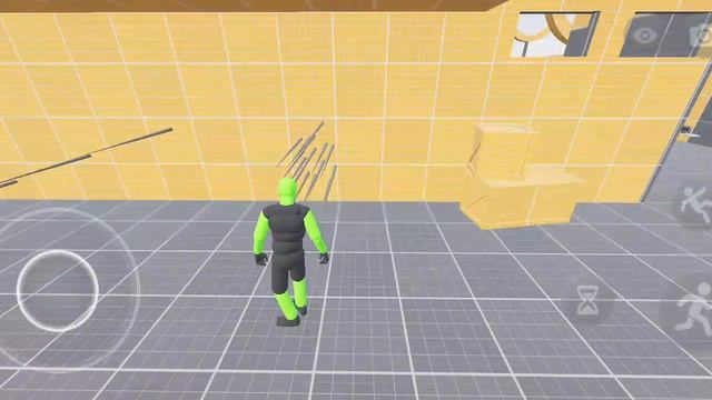 Хомяк играет в игру!
