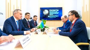 Югра укрепляет связи с партнёрами на ПМЭФ