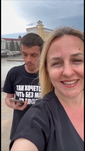 Глупо спалился🤦♂️🤭
#volodinsfamily #юмор #приколы #жиза #рек