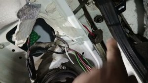 Приора, как снять проводку двери из гофры. Все легко и просто! 👍