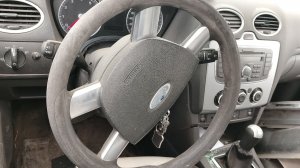 Как снять руль и  подушку безопасности Ford focus 2