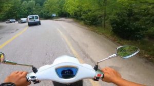 Семейный двигатель мощностью 3 л.с. Mondial 50cc Wing Scooter — тест-драйв от первого лица