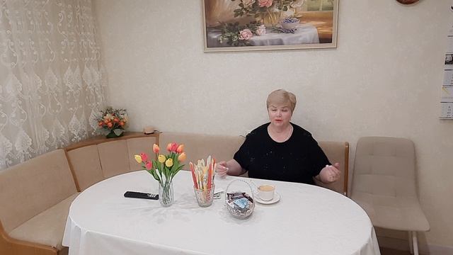 1000003632.mp4.   Побалтушки купила новую футболку пём  кофе)
