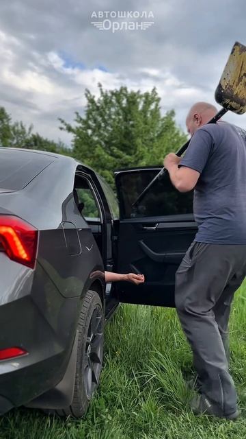 В каждой шутке есть доля шутки, а все остальное... 🤭