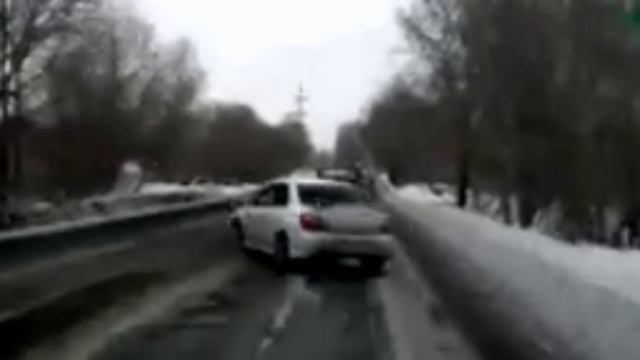 Круто развернуло