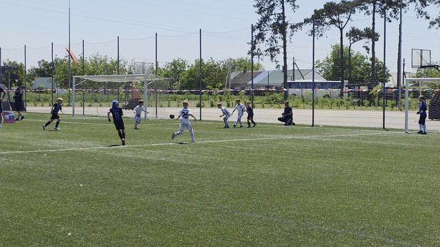 04.06.26-ДСК "Фарватер" синие г.Севастополь 2018 г. : ФК "Кубань" ст.Варениковская 2018 г. 1 тайм